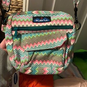 Kavu chevron purse
